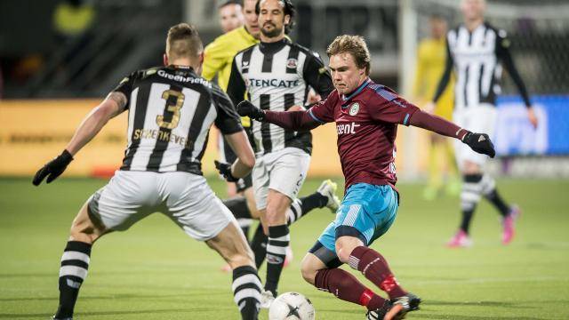 联盟杯决赛大规模冲突！迈阿密替补与西雅图教练拳脚相向 苏亚雷斯被曝吐口水&梅西观望