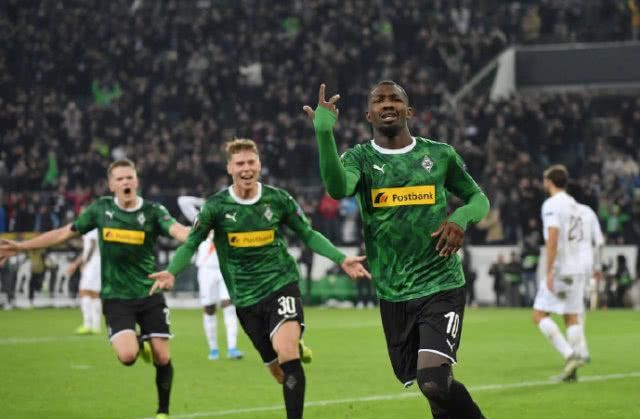 禁区这片场 禁区这片场